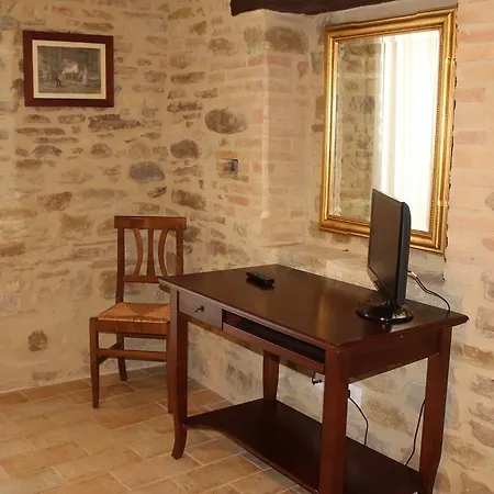 Farm stay Borgo Umbro Costacciaro