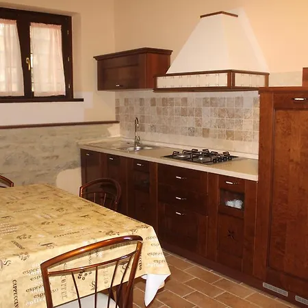 Borgo Umbro Alloggio per agriturismo *